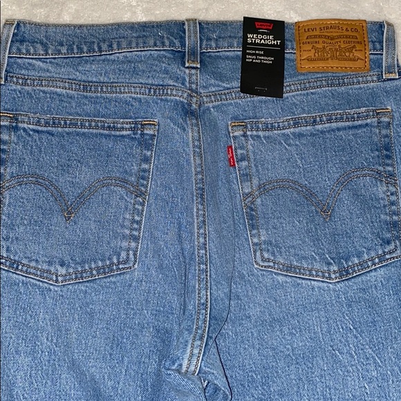 NEW Premium Levis Wedgie Straight (non-distres… - Picture 13 of 15